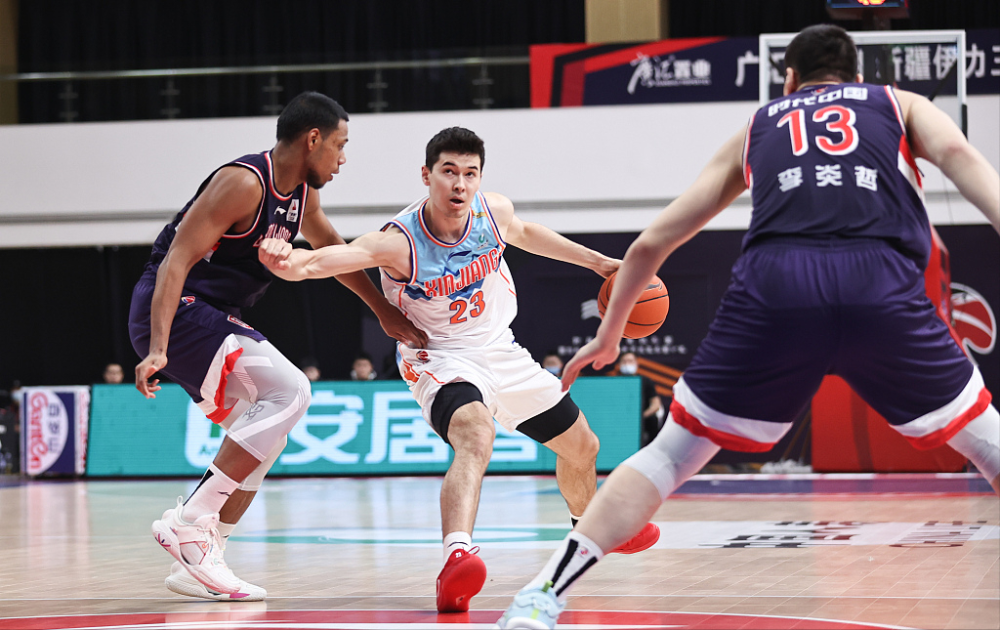 九游游戏中心-德甲今夜再迎强敌，广厦男篮刷新队史纪录，主帅态度：质疑声仍在，临场指挥获称赞的简单介绍