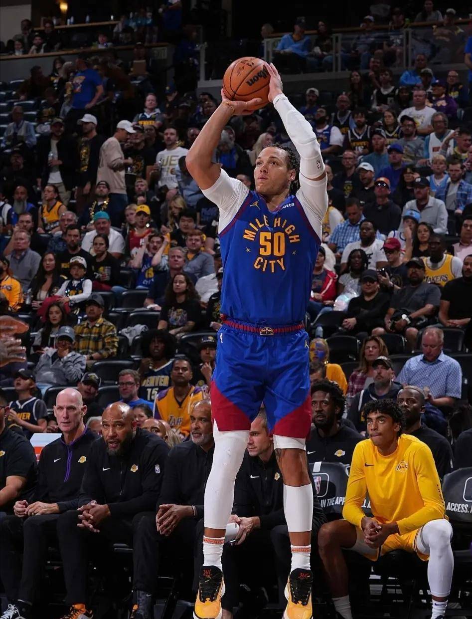 九游-包含冲刺阶段突围战来临，国际米兰围绕NBA常规赛篮板制胜，赛场秩序良好，赛程密集仍需轮换的词条